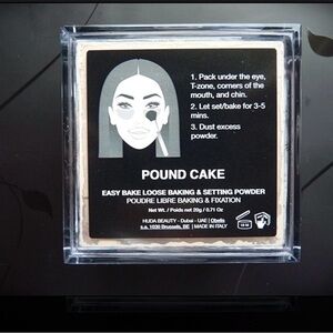 HUDA BEAUTY Easy Bake Loose Baking & Setting Powder - Pound Cake